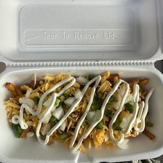 Small Chili Cheese Fry (Pappas locas)